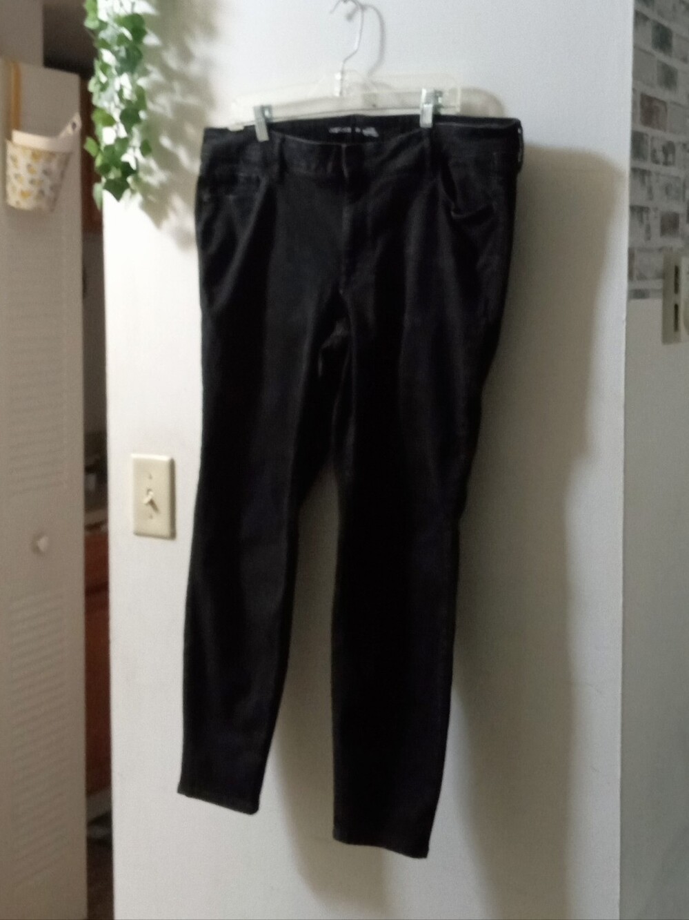 Old Navy Black Skinny Jeans Size 20
